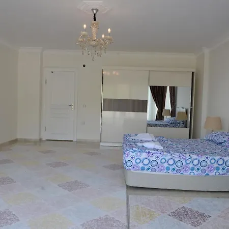 Amira Villas *
